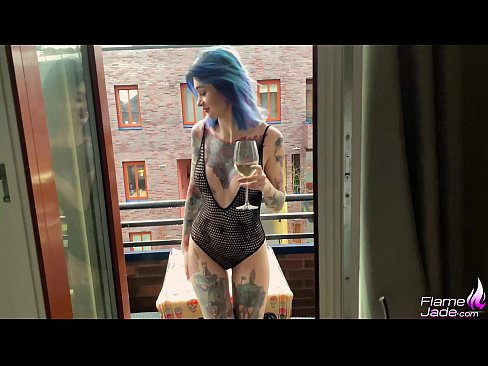❤️ Tremenda chica chupando con ganas y follando apasionadamente bajo el cielo abierto ❌ Video de sexo en es.xxxpornolive.ru ❌️